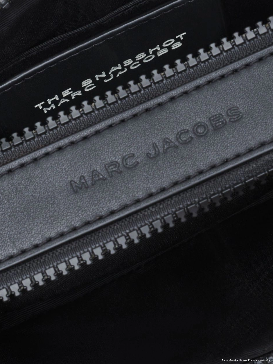 Affordable Women Jacobs bag The Snapshot Marc camera monogram-lenticular 0810